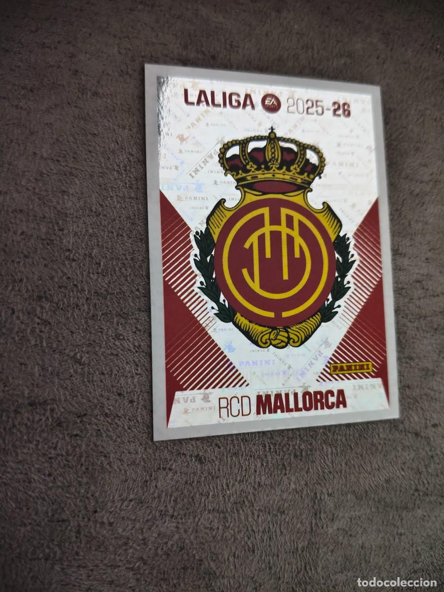 Football Stickers: Cromo 1 ESCUDO RCD MALLORCA. Colecci&oacute;n LALIGA F&uacute;tbol 2025-2026 PANINI Nuevo
