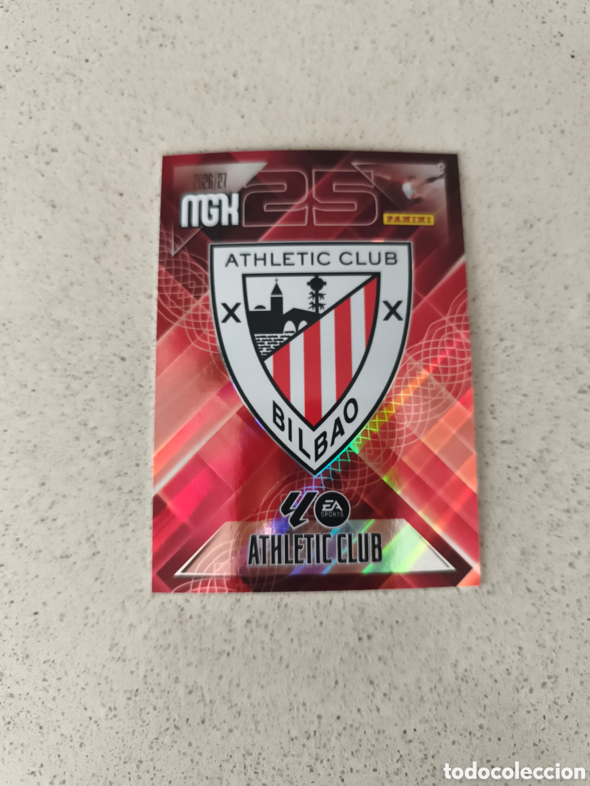 Cartes &agrave; collectionner de Football: CARTA N&Uacute;MERO 37 ESCUDO ATHLETIC CLUB DE BILBAO. MEGACRACKS 26/27. PANINI.