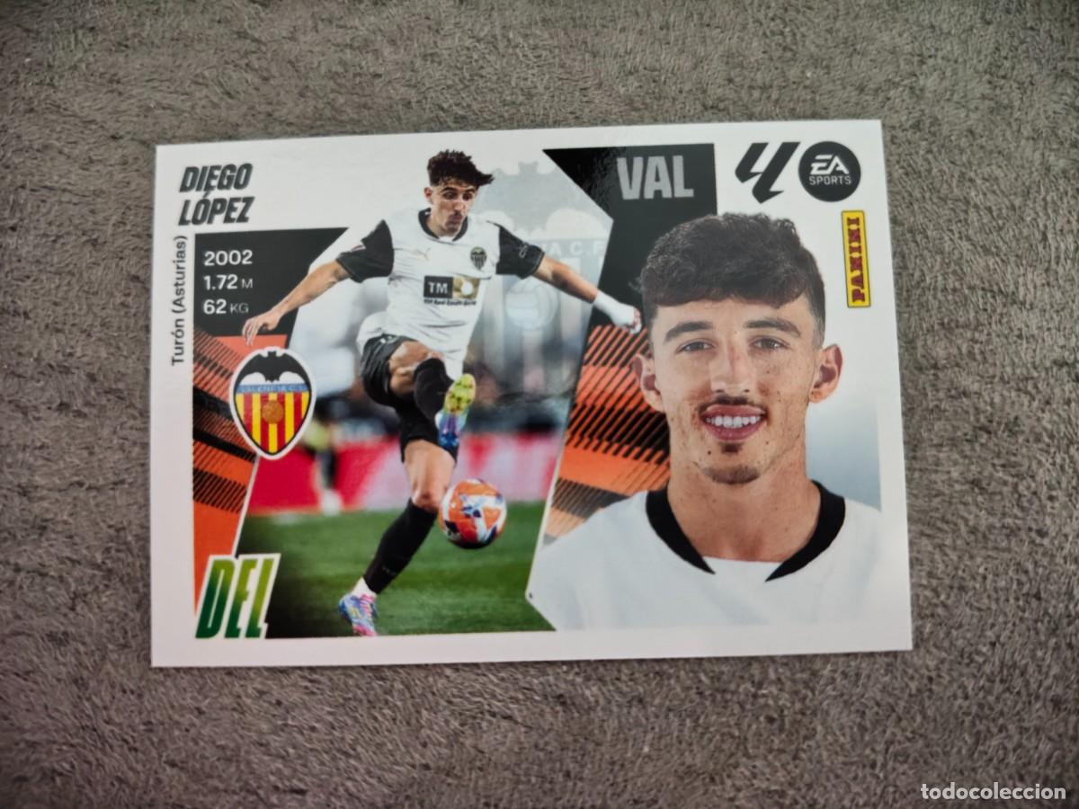 Figurine di Calcio: Cromo 20 DIEGO L&Oacute;PEZ VALENCIA CF. Colecci&oacute;n LALIGA F&uacute;tbol 2025-2026 PANINI Nuevo