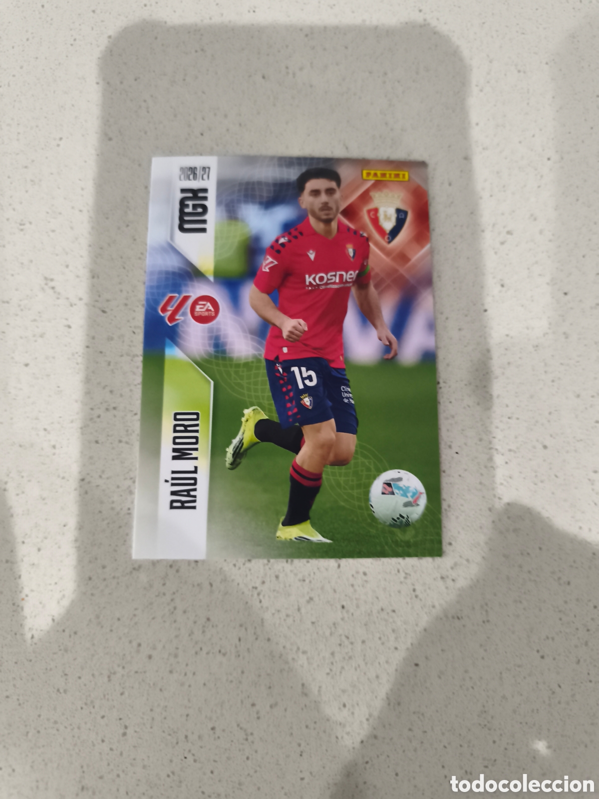 Cromos de f&uacute;tbol: CARTA N&Uacute;MERO 267 RA&Uacute;L MORO OSASUNA. MEGACRACKS 26/27. PANINI.