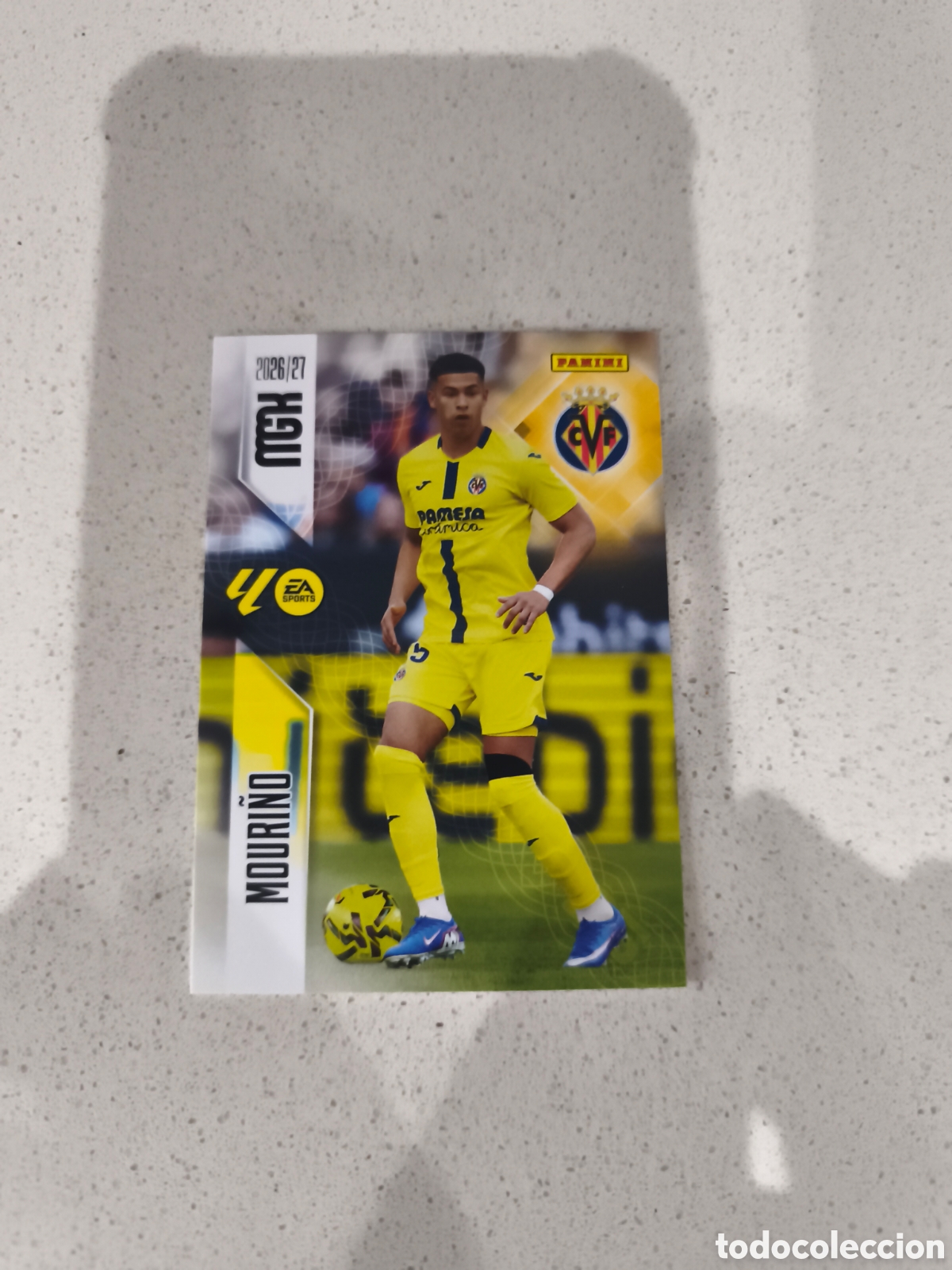 Cromos de f&uacute;tbol: CARTA N&Uacute;MERO 364 MOURI&Ntilde;O VILLARREAL. MEGACRACKS 26/27. PANINI.