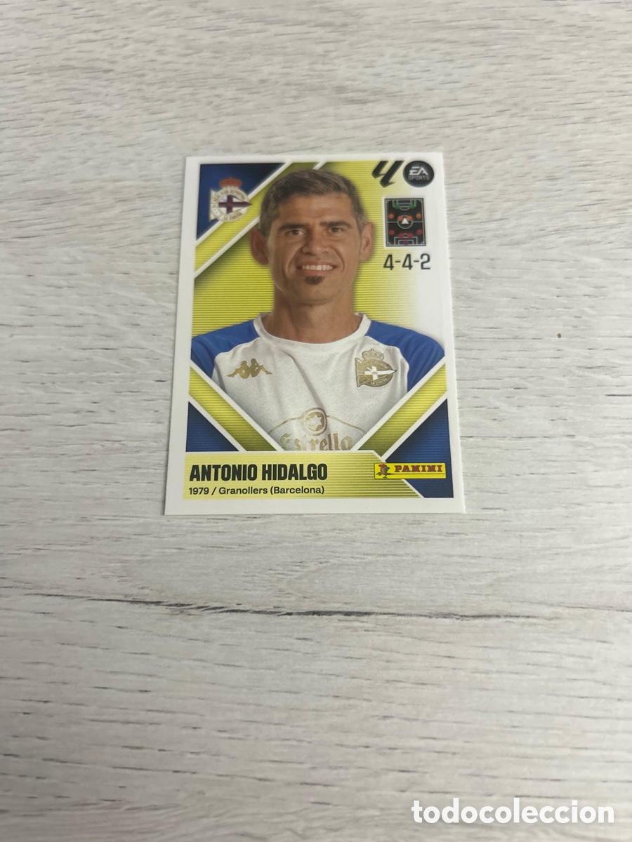 Cromos de f&uacute;tbol: Antonio Hidalgo 2 Entrenador Deportivo Liga Este 2026/27 26-27 Panini