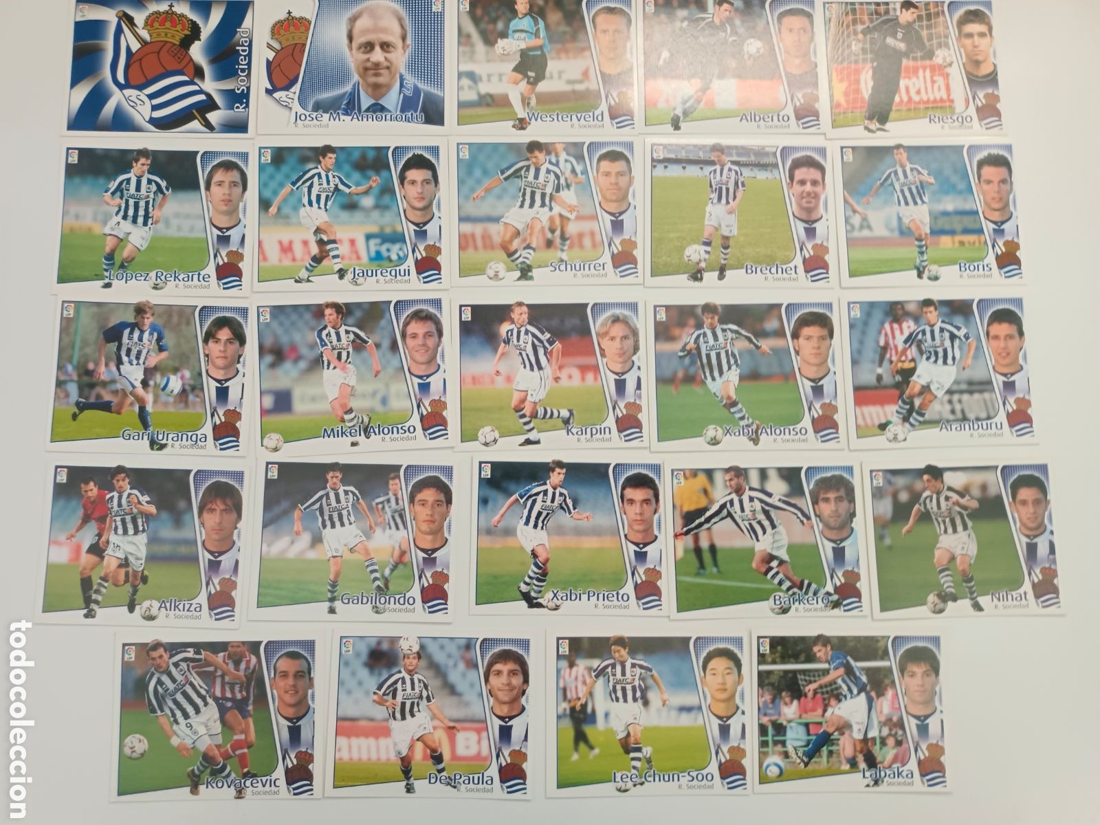 Cromos de f&uacute;tbol: ESTE 2004-2005 24 CROMOS REAL SOCIEDAD. EXCELENTE ESTADO SIN PEGAR