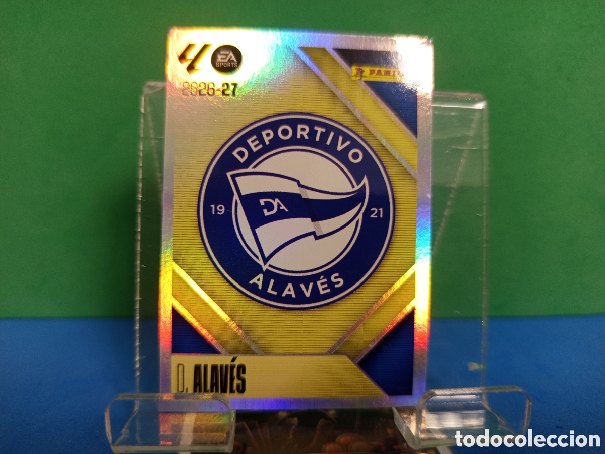 Cartes &agrave; collectionner de Football: ❇️ CROMO ⚽ 1.- ESCUDO ALAVES (COLECCIONES ESTE 2026/27) PANINI ❇️
