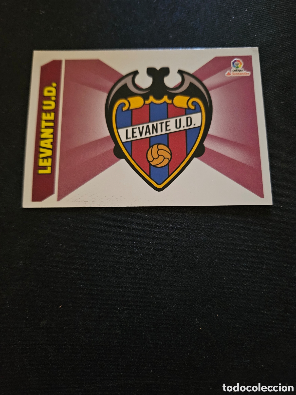 Cromos de f&uacute;tbol: ESCUDO LEVANTE U.D. N&ordm; 27 &ndash; LIGA ESTE 2017-18 PANINI