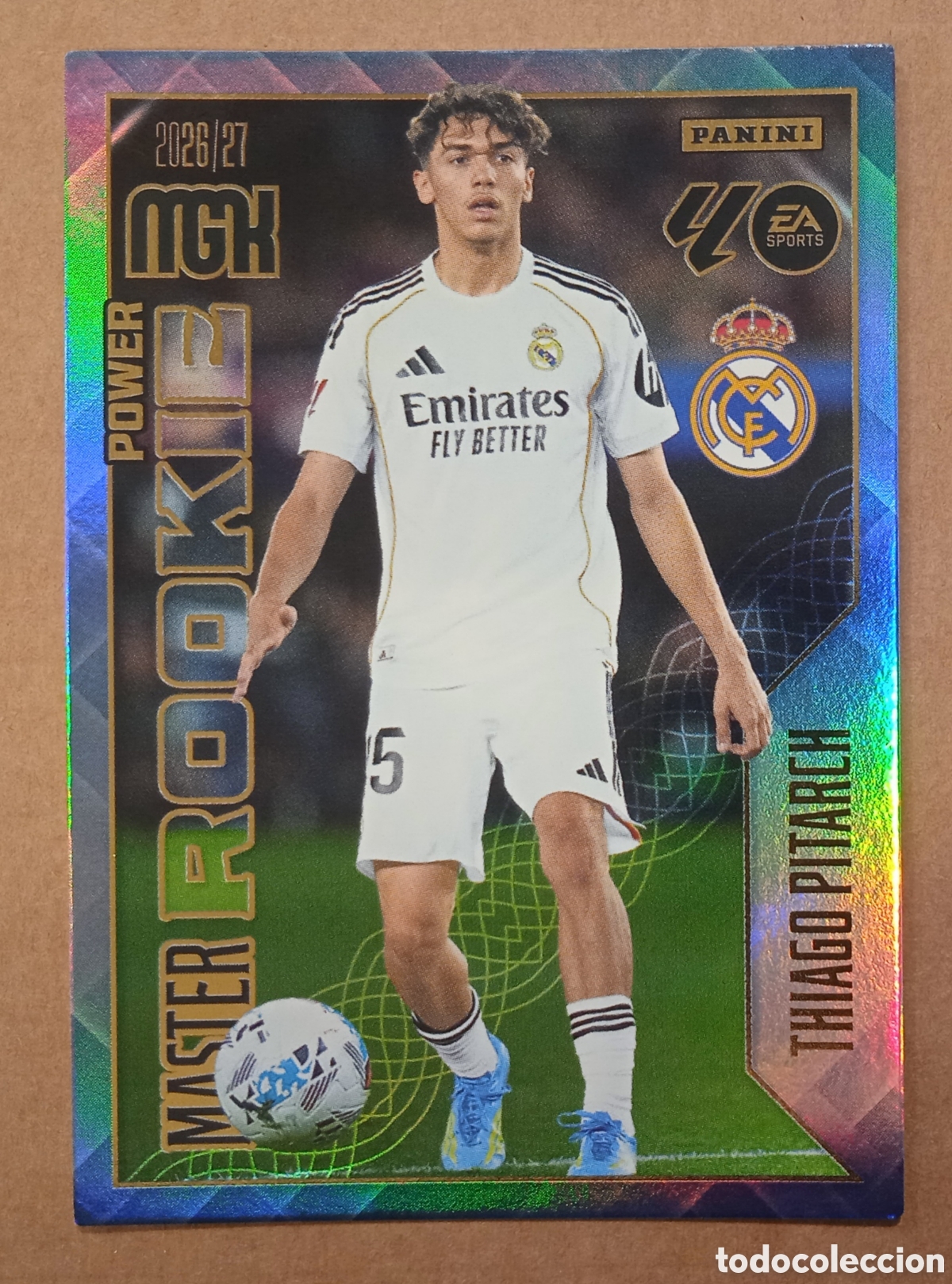Cromos de f&uacute;tbol: THIAGO PITARCH ROOKIE REAL MADRID 2026 27 PANINI MEGACRACKS MASTER ROOKIE POWER #419P