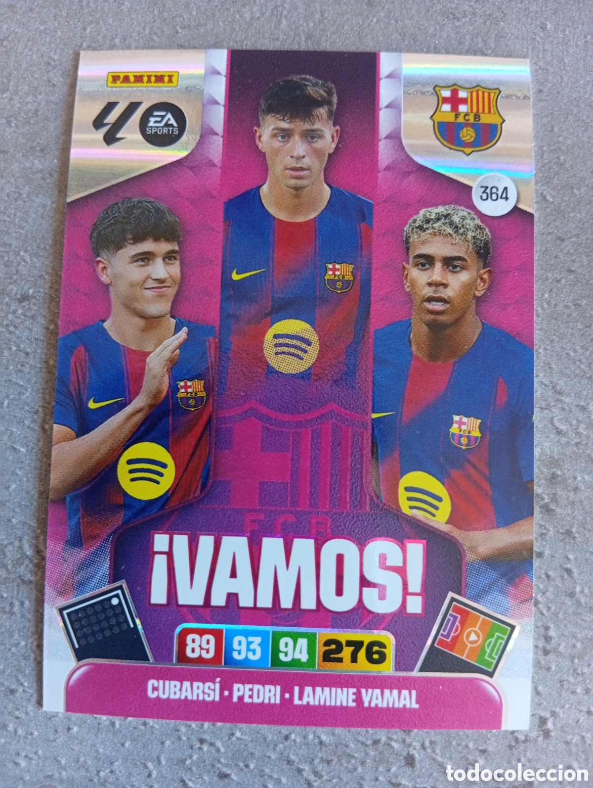 Fu&szlig;ball-Sticker: 364 &iexcl;VAMOS! CUBARSI PEDRI LAMINE YAMAL FC BARCELONA ADRENALYN 2025/26 2025 2026