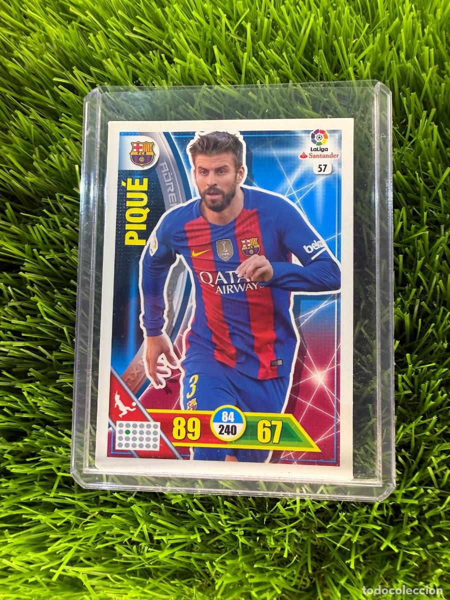 Cromos de f&uacute;tbol: N&ordm; 57 Piqu&eacute; FC Barcelona Adrenalyn XL 16 17