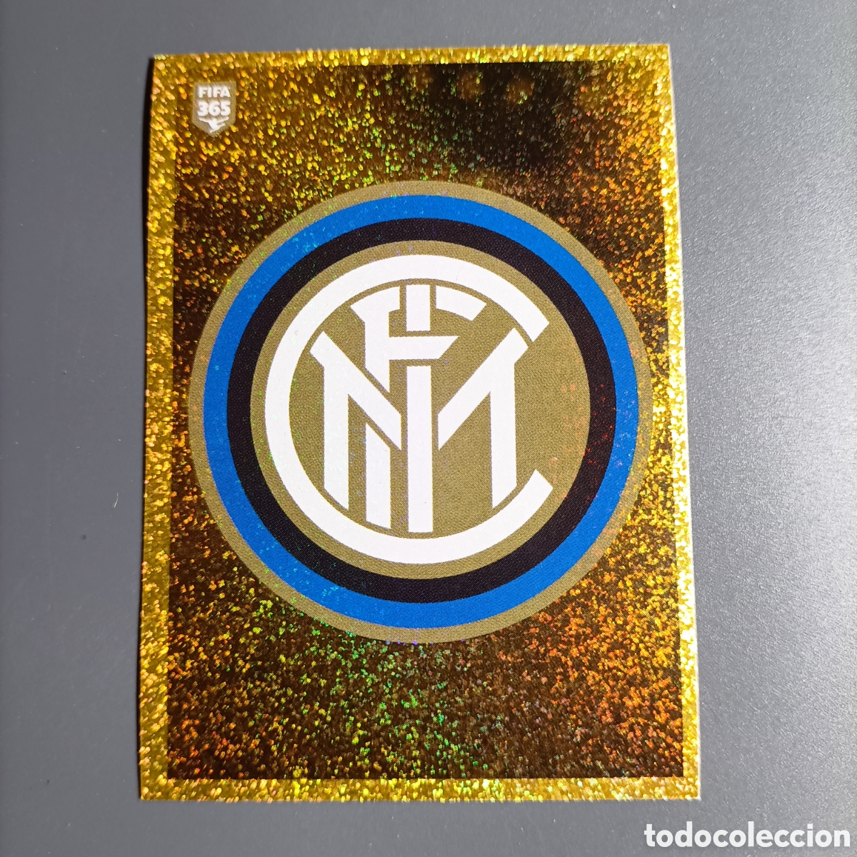 Cromos de f&uacute;tbol: STICKER PANINI ALBUM 2021. FIFA 365 (INTER MILANO) №215 ESCUDO
