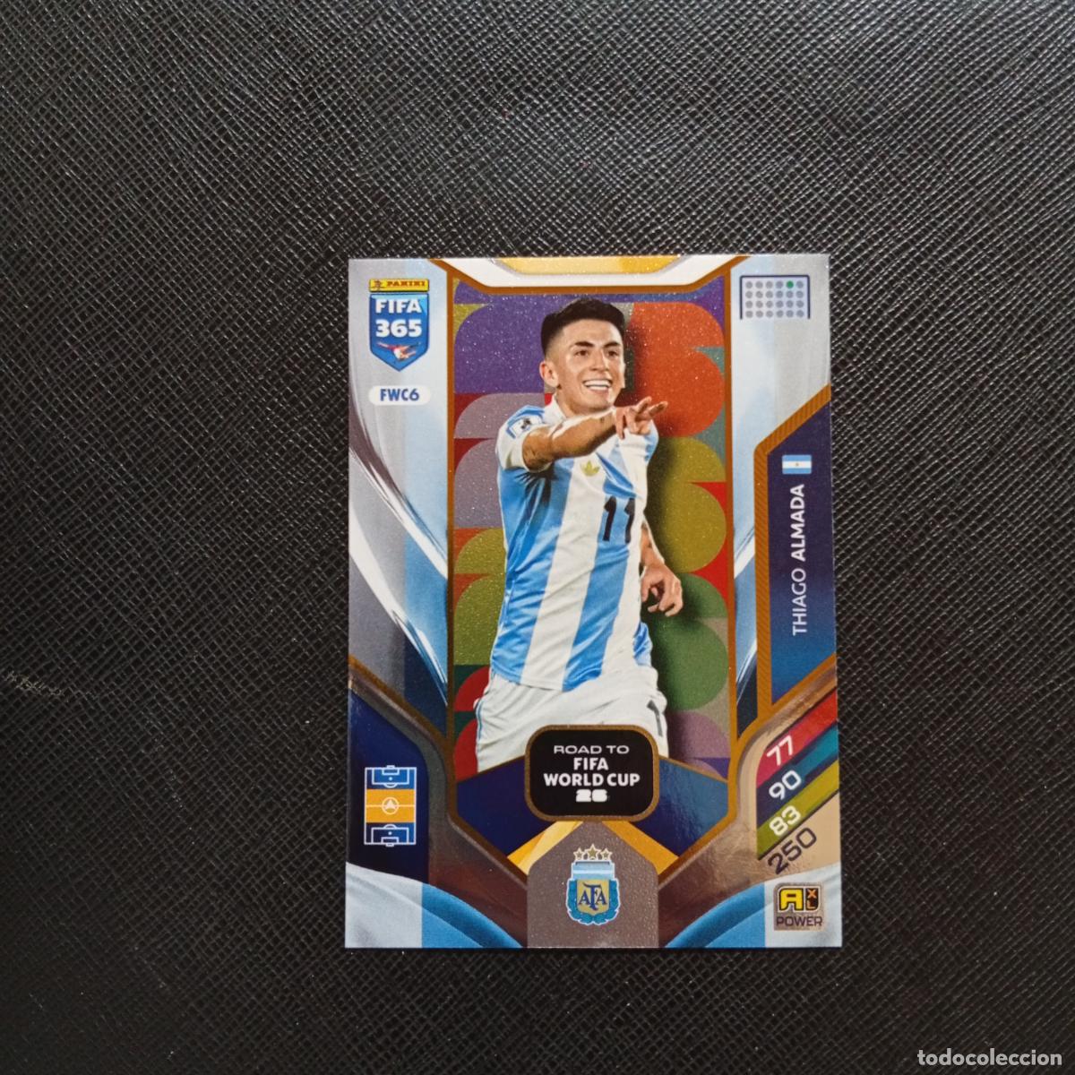 Fu&szlig;ball-Sticker: FWC6 ALMADA ARGENTINA ADRENALYN 2025 2026 FIFA 365 CROMO FUTBOL 25 26 - A215 PG50