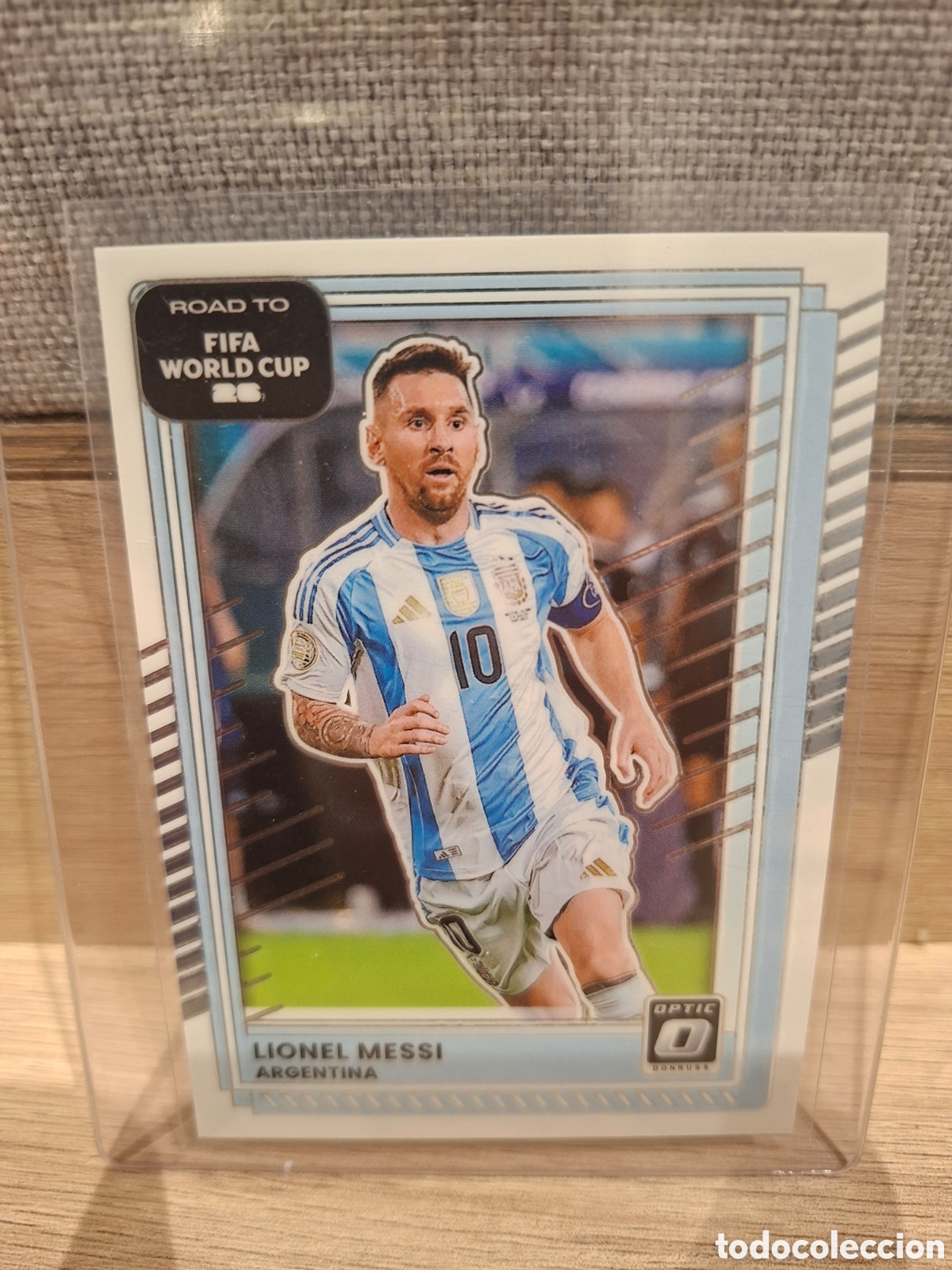 Cartes &agrave; collectionner de Football: Messi No. 154 Optic 0 Donruss