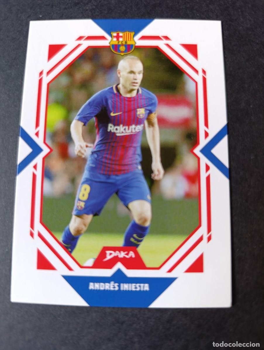 Figurine di Calcio: CROMO DAKA FCB-31-A ANDRES INIESTA FC BARCELONA 2025-2026
