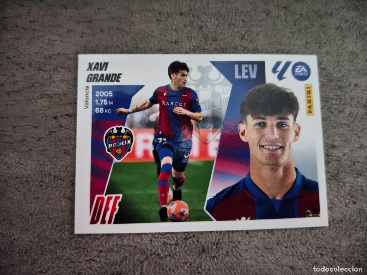 Football Stickers: Cromo 5 XAVI GRANDE LEVANTE UD. Colecci&oacute;n LALIGA F&uacute;tbol 2025-2026 PANINI Nuevo