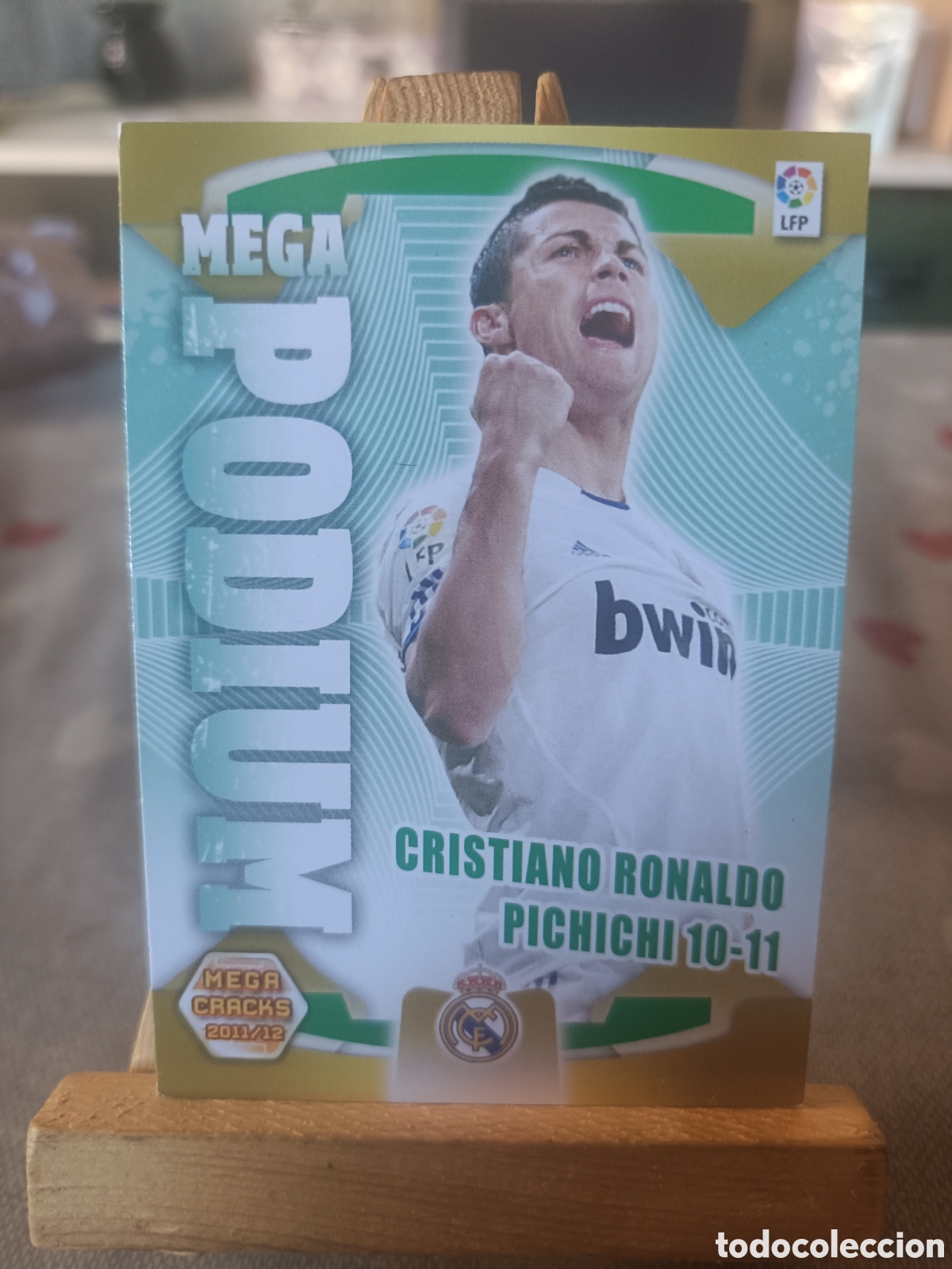 Fu&szlig;ball-Sticker: MEGACRACKS 11 12 CRISTIANO RONALDO MEGA PODIUM PICHICHI 10/11