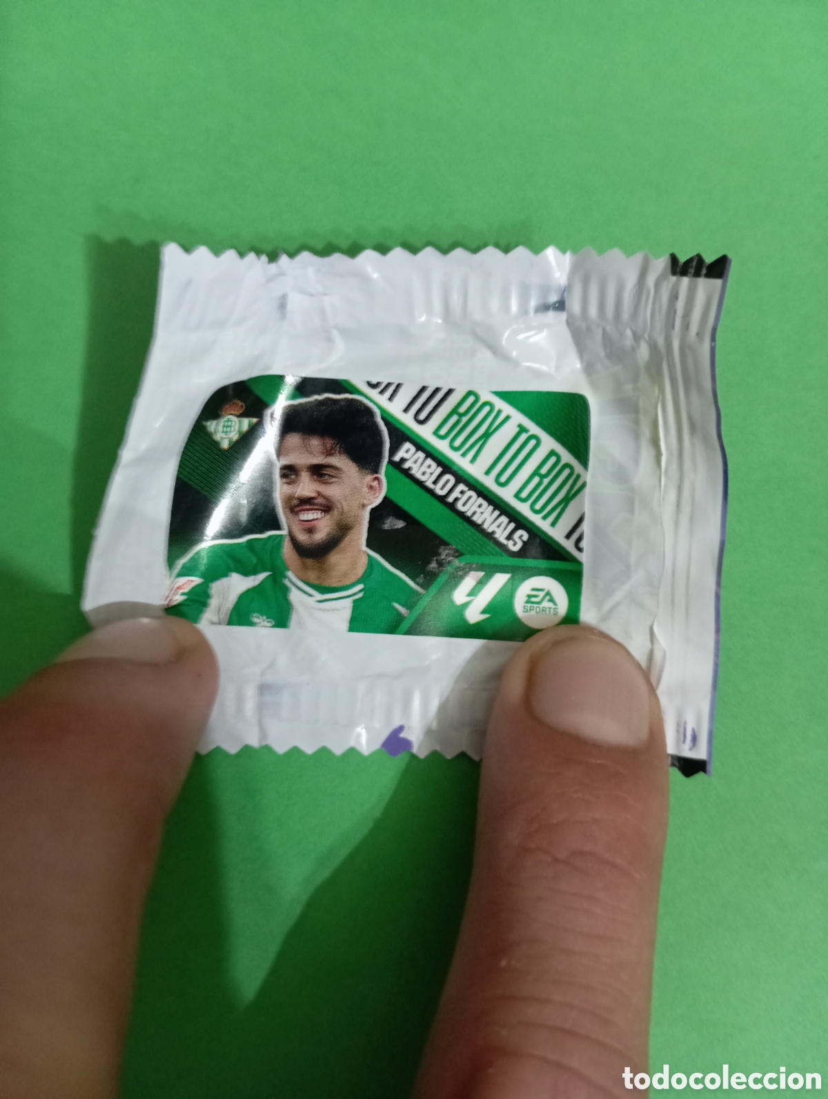 Fu&szlig;ball-Sticker: Pablo Fornals Betis BOX TO BOX / PANINI LIGA ESTE CHICLE LIGA 2026/2027