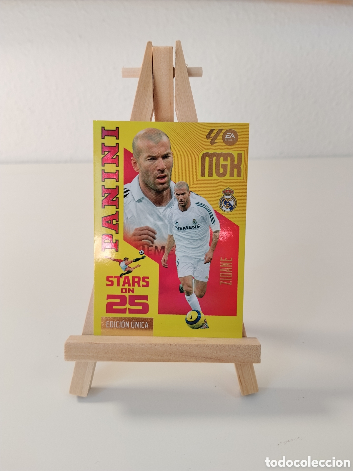 Cromos de f&uacute;tbol: Zidane Stars on 25 Edici&oacute;n &Uacute;nica megacrack 26/27