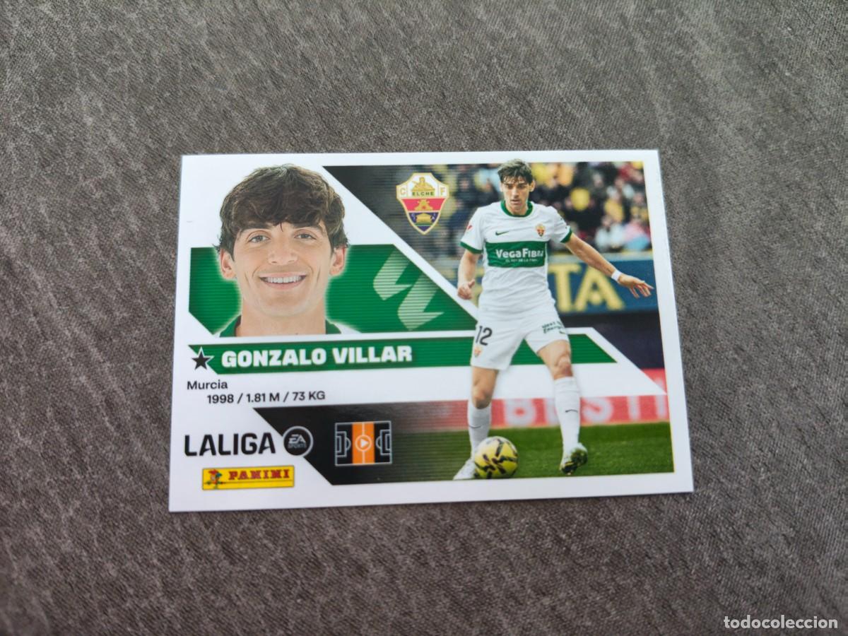 Figurine di Calcio: Cromo 12 GONZALO VILLAR ELCHE CF. Colecci&oacute;n LALIGA F&uacute;tbol 2026-2027 PANINI Nuevo
