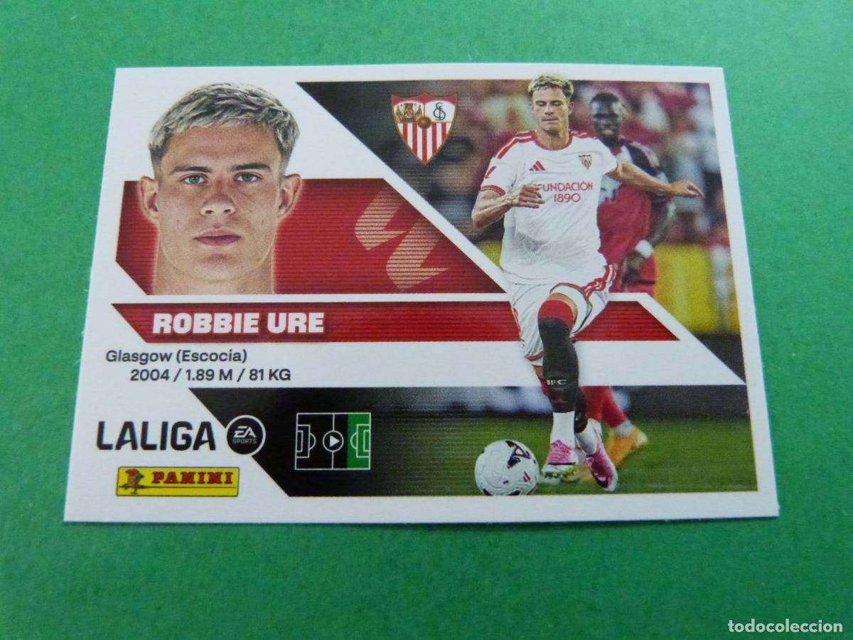 Figurine di Calcio: CROMO FUTBOL ROBBIE URE SEVILLA F.C. SIN PEGAR FICHAJE N&ordm; 25 LIGA ESTE 2026-2027/26-27 PANINI