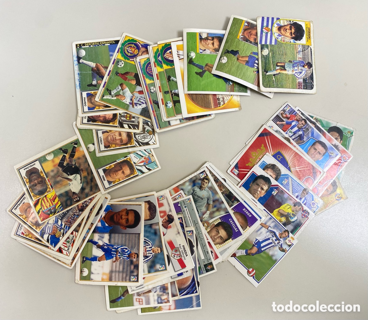 Cromos de f&uacute;tbol: Lote 60 cromos aprox de difrentes a&ntilde;os Liga Este