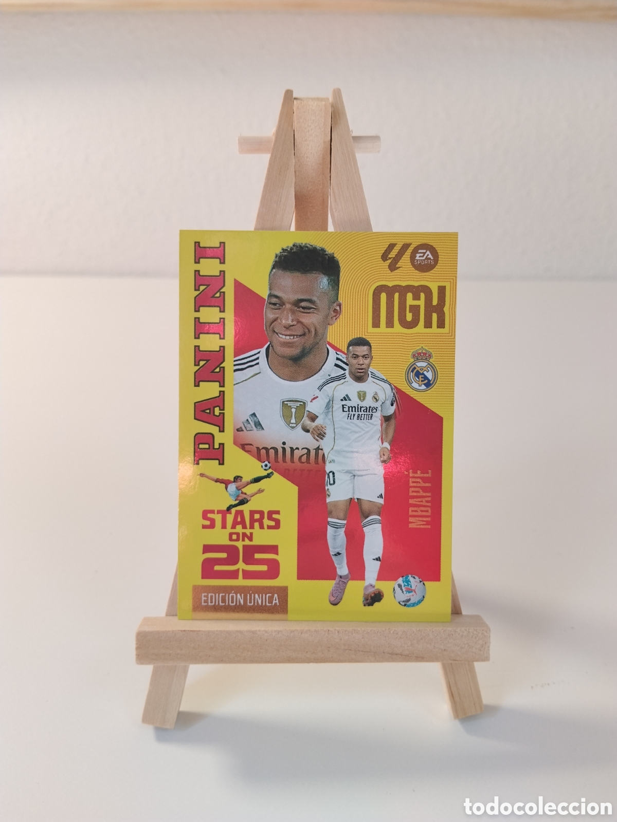 Cromos de f&uacute;tbol: Mbappe Stars on 25 Edici&oacute;n &Uacute;nica megacrack 26/27