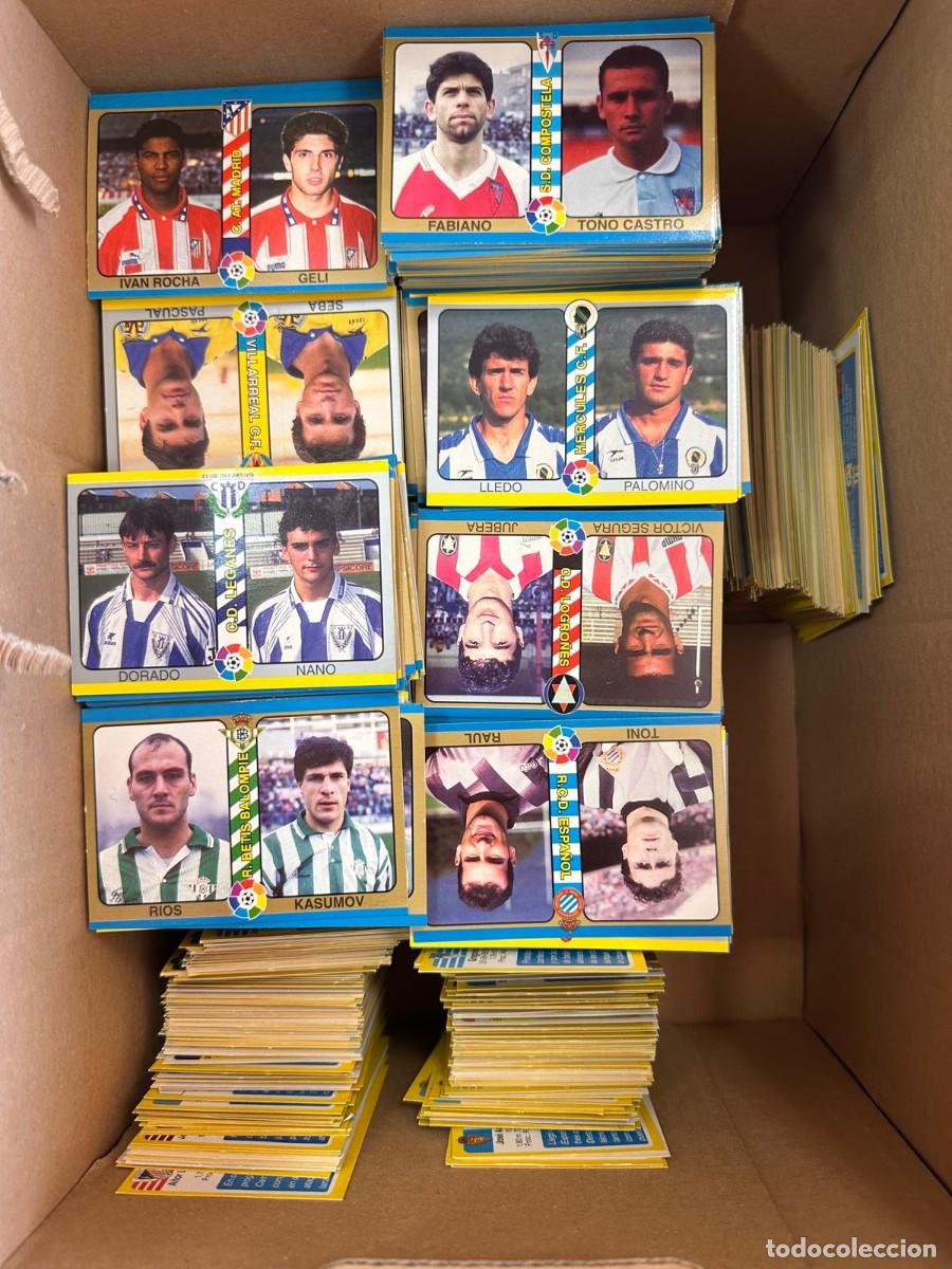 Cromos de f&uacute;tbol: Caja de 5 kg Aprox Mundicromo 1994 95 Cromos basicos Primera Edicion No FC Barcelona ni Real Madrid