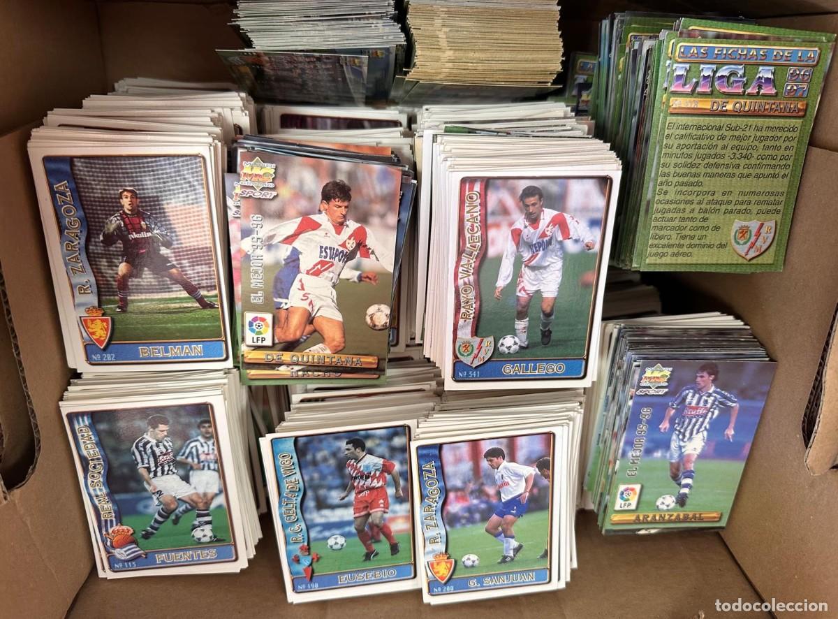 Cromos de f&uacute;tbol: Caja de 7 kg Aprox Mundicromo 1996 97 Cromos basicos Primera Edicion No FC Barcelona ni Real Madrid