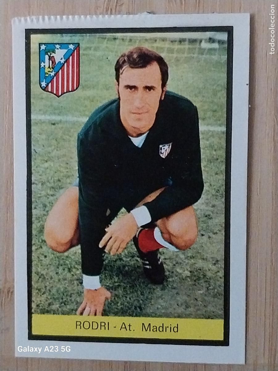 Cromos de f&uacute;tbol: RODRI AT ATLETICO MADRID ED FHER LIGA 1972 72 73 CROMO RECUPERADO VENTANILLA PUNTAS PERFECTAS BE