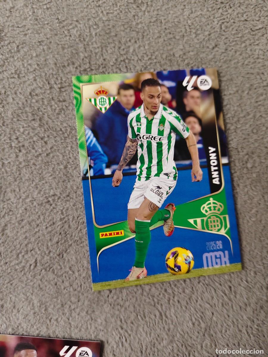 Cromos de f&uacute;tbol: 105 MEGACRACKS MGK 25 26 ANTONY REAL BETIS BASE CARD LALIGA PANINI LA LIGA 2025 2026