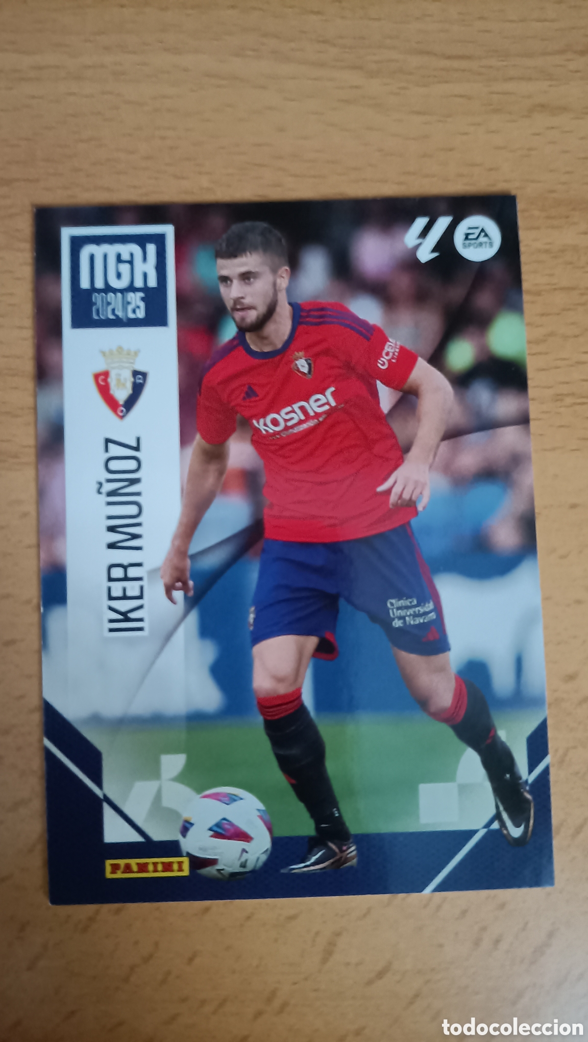 Cromos de Futebol: Cromo error Iker Mu&ntilde;oz Osasuna Megacracks 24/25