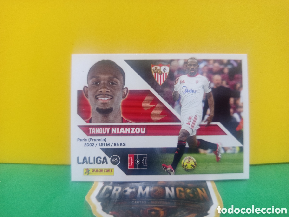 Football Stickers: ❇️ CROMO ⚽ 8.- NIANZOU (SEVILLA) - COLECCIONES ESTE 2026/27 (PANINI) ❇️