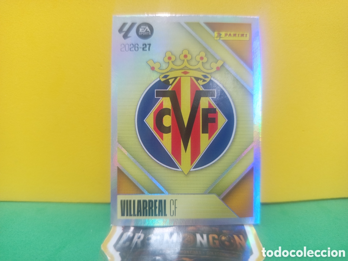 Cromos de f&uacute;tbol: ❇️ CROMO ⚽ 1.- ESCUDO (VILLARREAL) - COLECCIONES ESTE 2026/27 (PANINI) ❇️