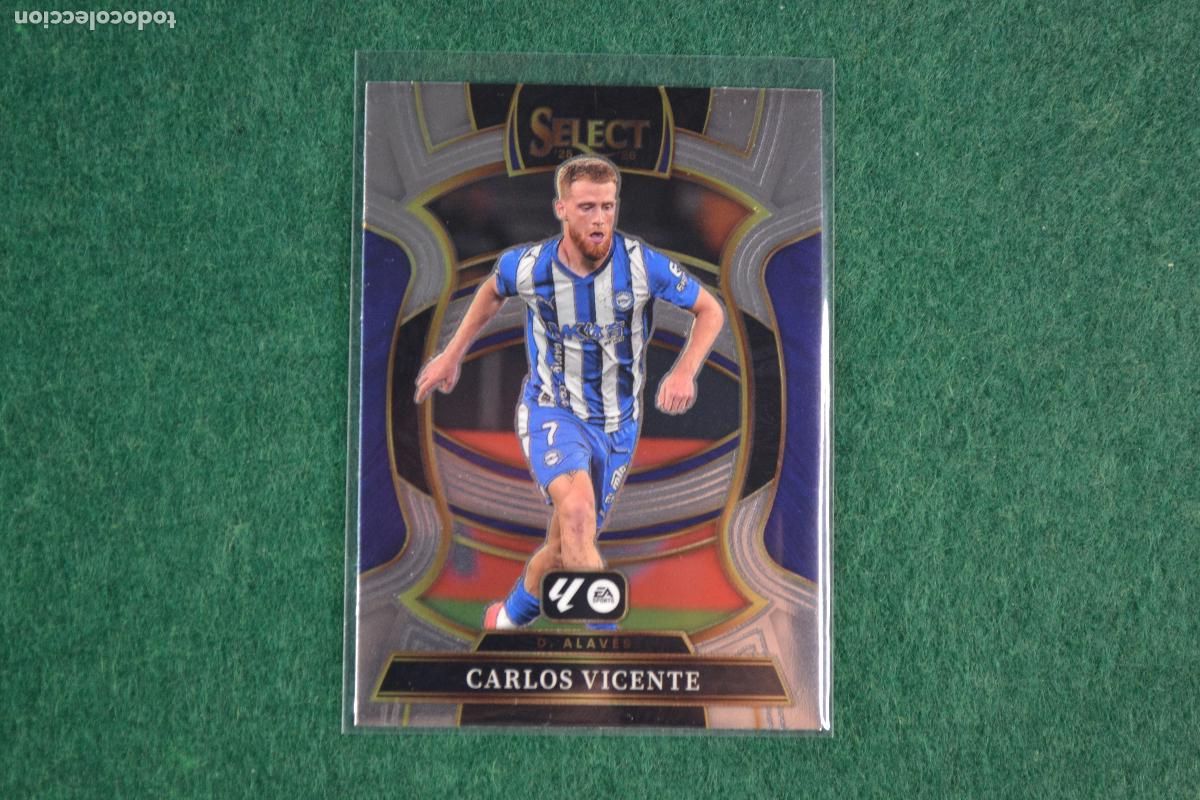 Cromos de f&uacute;tbol: PANINI SELECT LA LIGA 2025-26 - 73 CARLOS VICENTE (ALAVES)