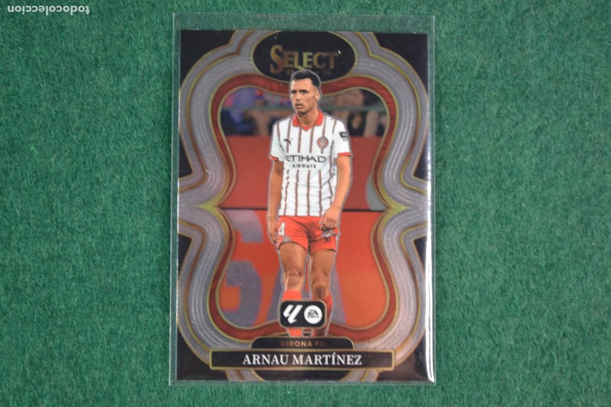Cromos de f&uacute;tbol: PANINI SELECT LA LIGA 2025-26 - 188 ARNAU MARTINEZ (GIRONA FC)