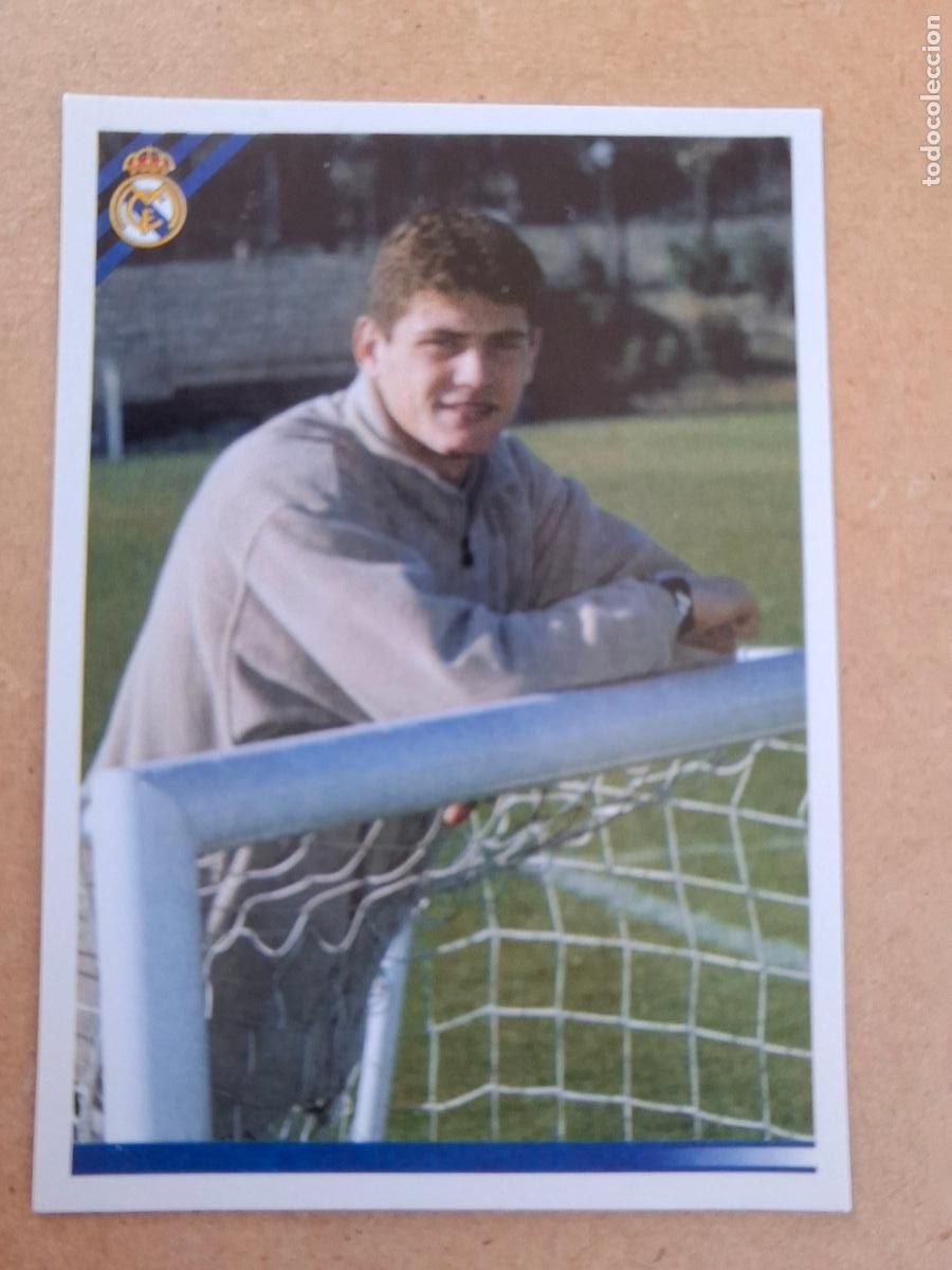 Figurine di Calcio: COLECCI&Oacute;N OFICIAL REAL MADRID EL MEJOR EQUIPO DEL SIGLO 2000 2001 - PANINI - 40 CASILLAS CP14
