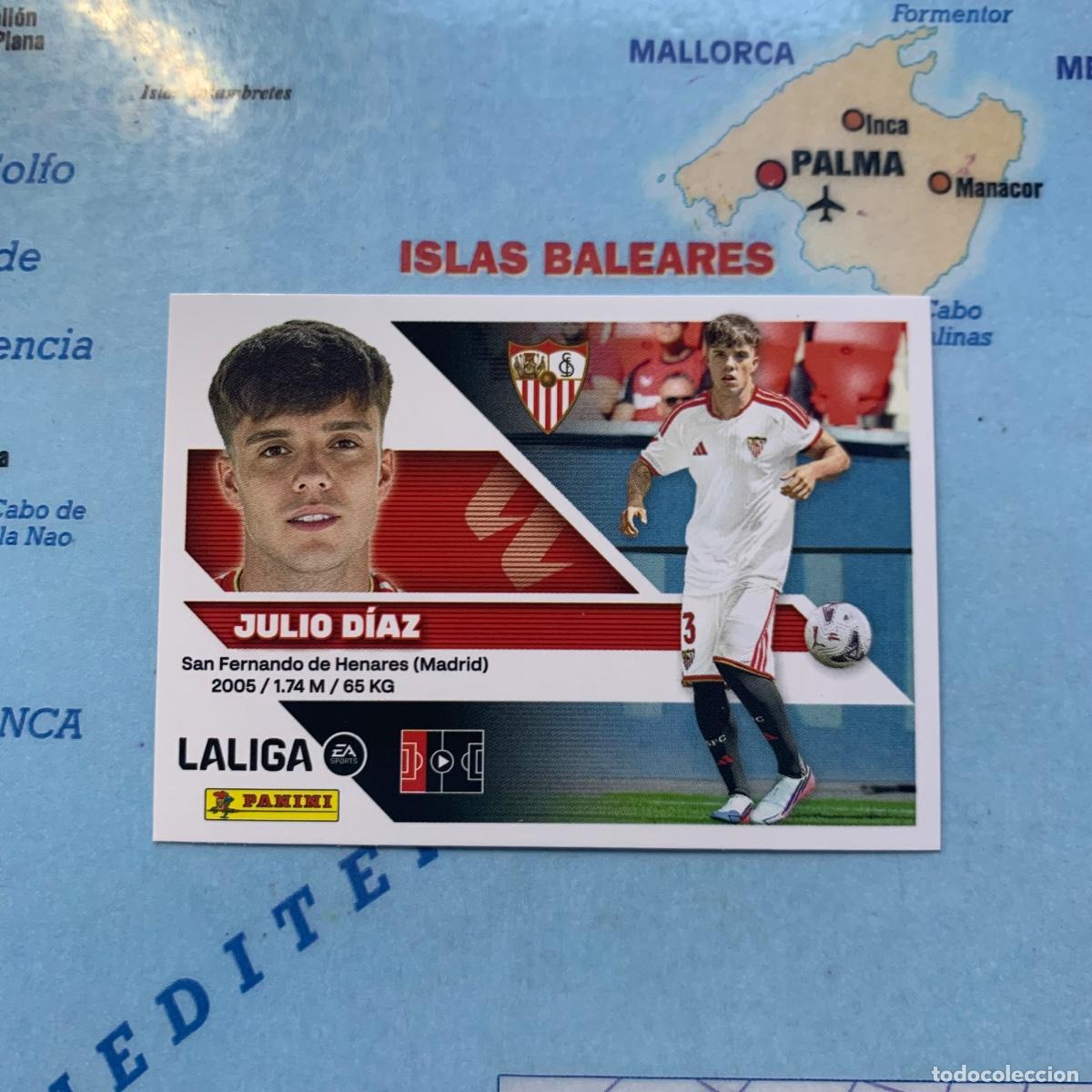 Cromos de f&uacute;tbol: Julio Diaz coloca n&uacute;mero 8 Bis Del Sevilla cromo de la liga este 26-27 2026-2027