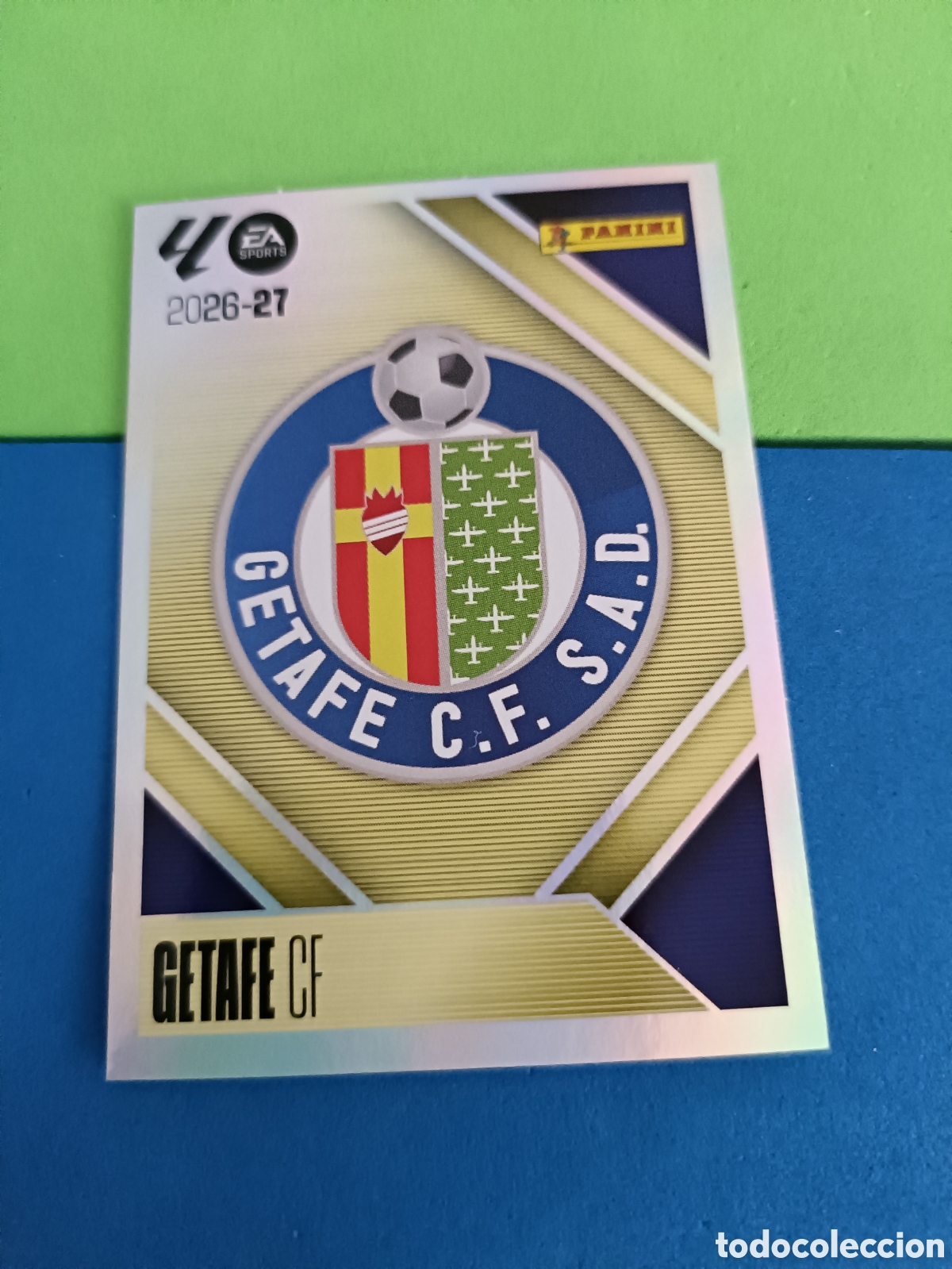 Cromos de f&uacute;tbol: Panini cromos stickers Liga este 2026 2027 26 27 - Getafe 1 Escudo