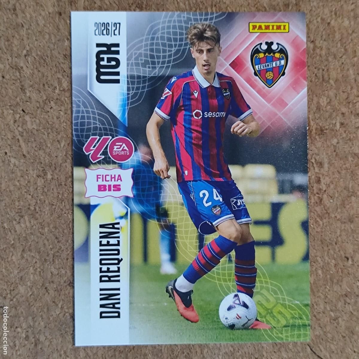 Football Stickers: MEGACRACKS 2&ordf; EDICION 26/27 CARD FICHA BIS DANI REQUENA LEVANTE # 208BIS PANINI