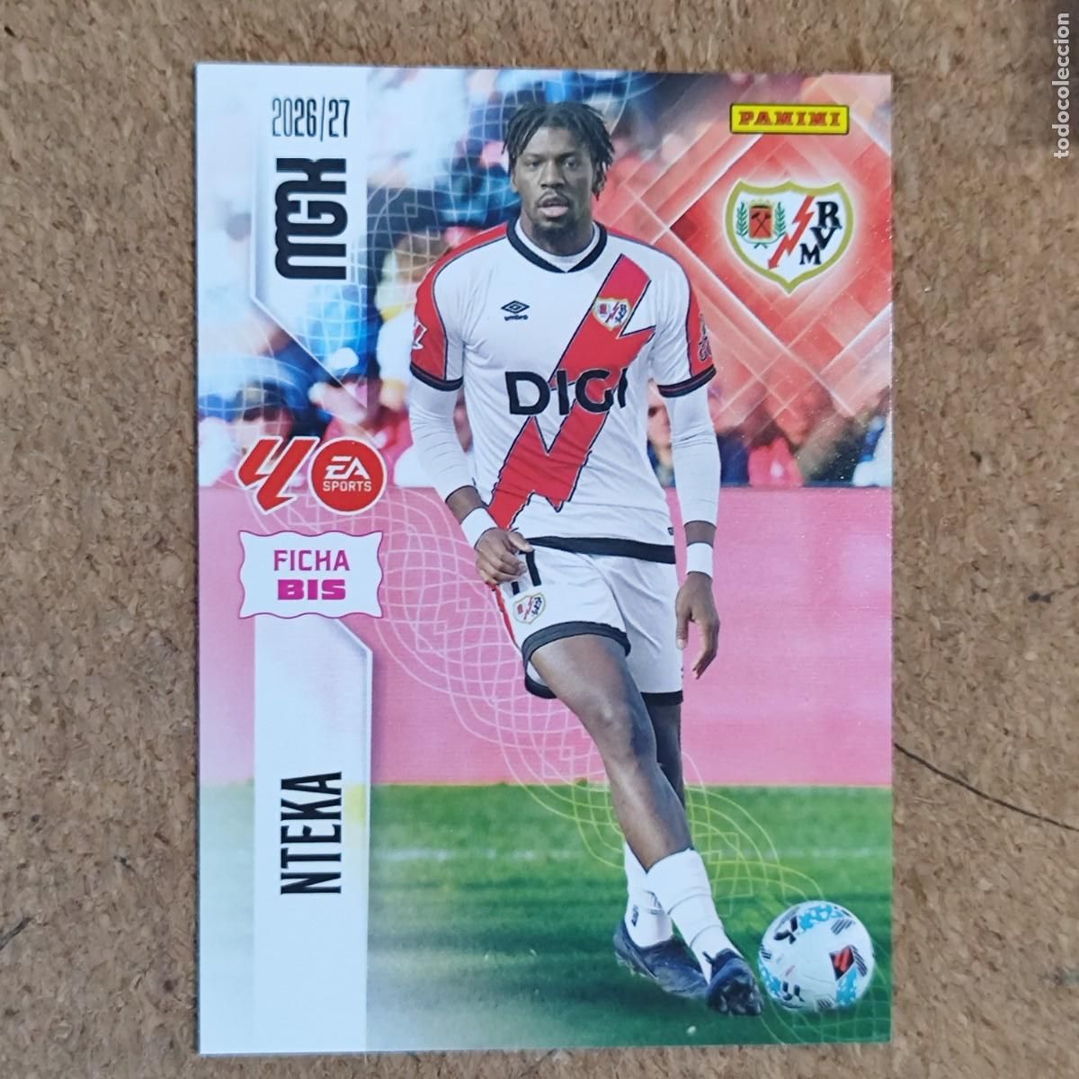 Figurine di Calcio: MEGACRACKS 2&ordf; EDICION 26/27 CARD FICHA BIS NTEKA RAYO VALLECANO # 297BIS PANINI