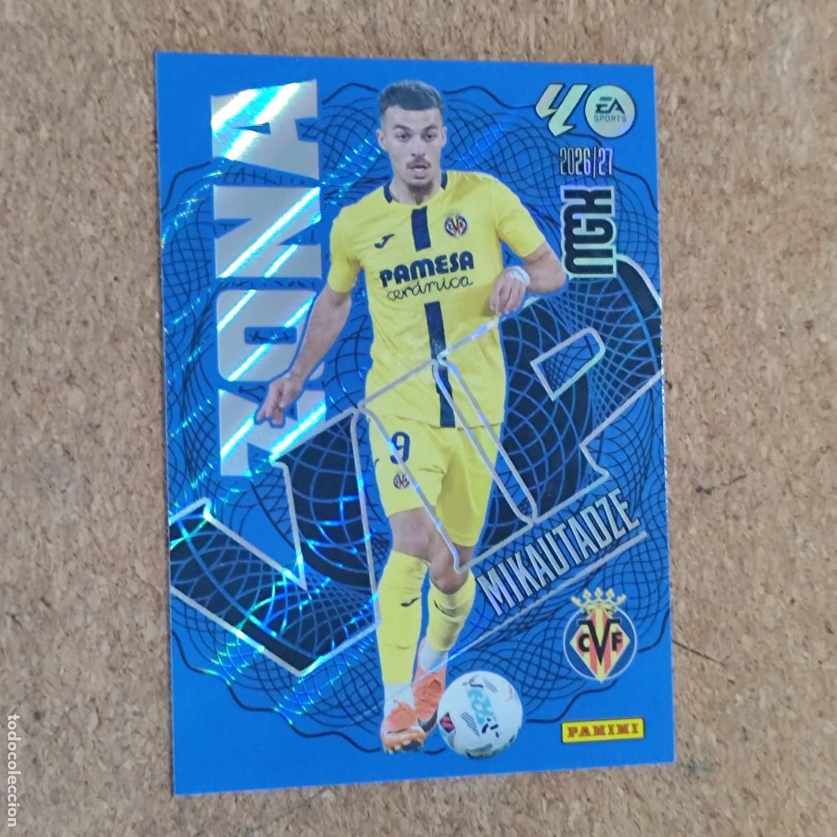 Cromos de Futebol: MEGACRACK 26/27 CARD ZONA VIP MIKAUTADZE VILLARREAL # 402 PANINI