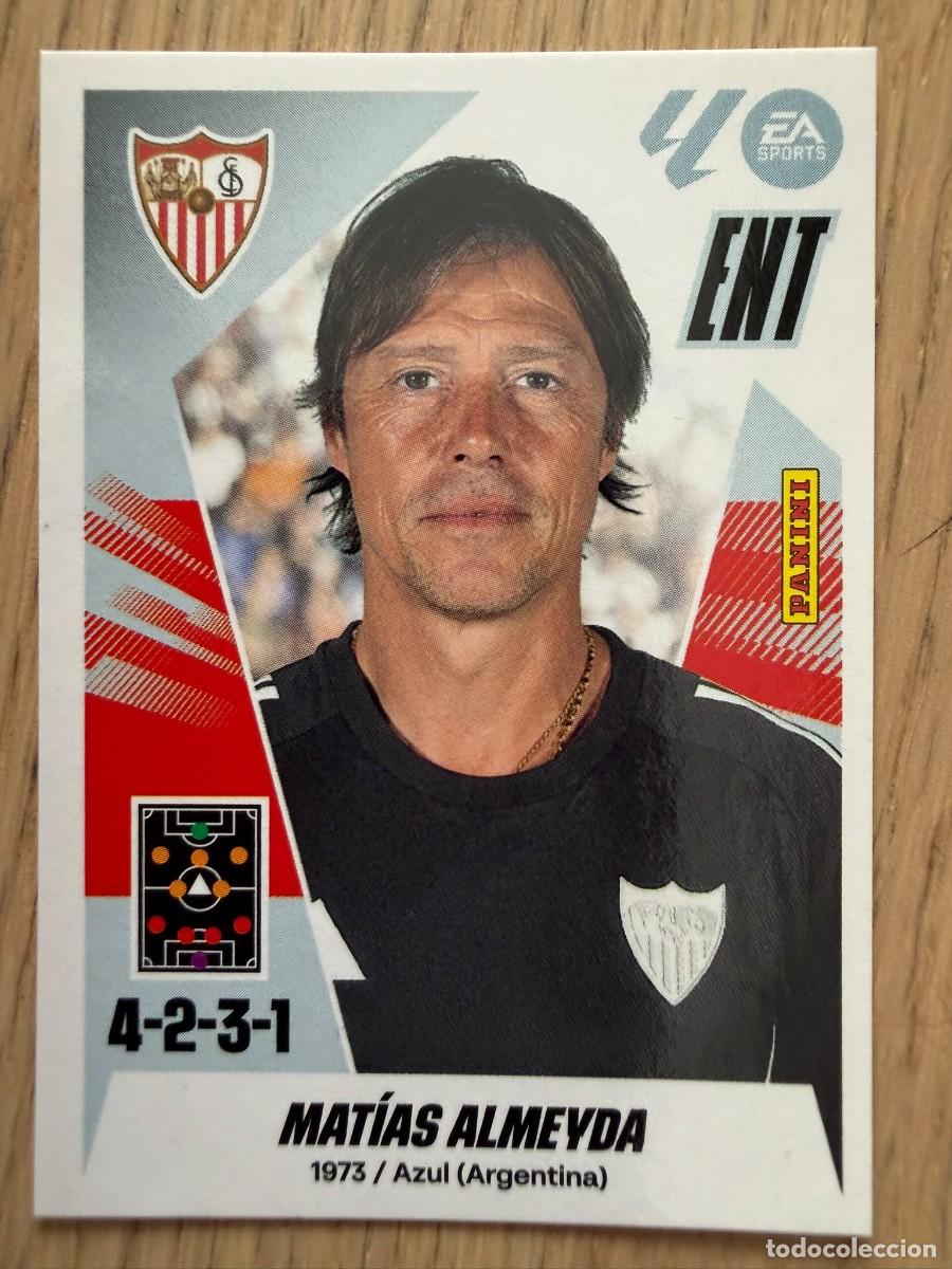Cromos de f&uacute;tbol: 2 MATIAS ALMEYDA ENTRENADOR SEVILLA 25 26 2025 2026 LIGA EA SPORTS COLECCIONES ESTE SIN PEGAR STICKE