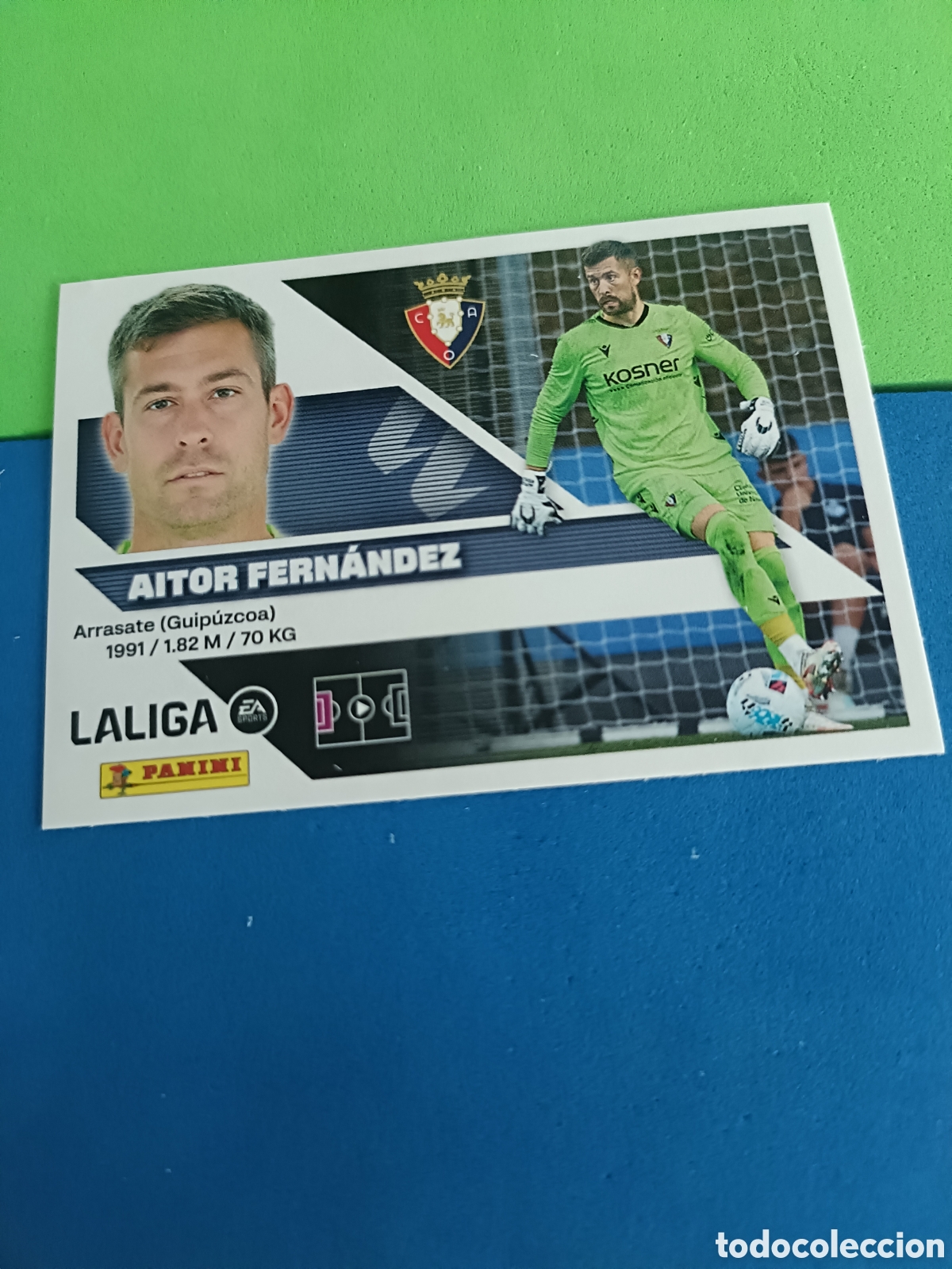 Cromos de f&uacute;tbol: Panini cromos stickers Liga este 2026 2027 26 27 - Osasuna 4 Aitor Fern&aacute;ndez