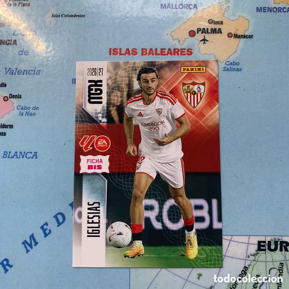 Cromos de f&uacute;tbol: Iglesias n&uacute;mero 329 bis del Sevilla megacracks 26-27 2026-2027