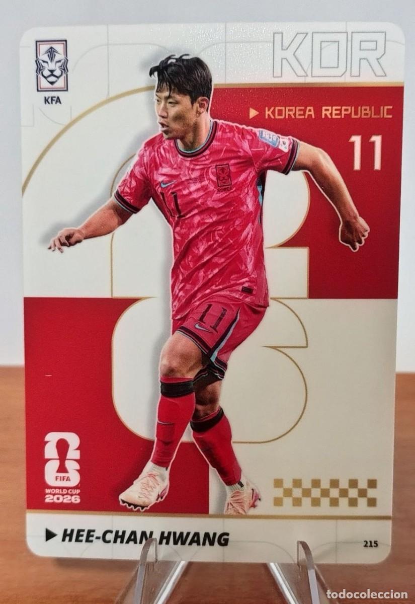 Fu&szlig;ball-Sticker: #215 HEE-CHAN HWANG (Rep&uacute;blica de Korea) - PANINI KAYOU (China) FIFA World Cup 2026