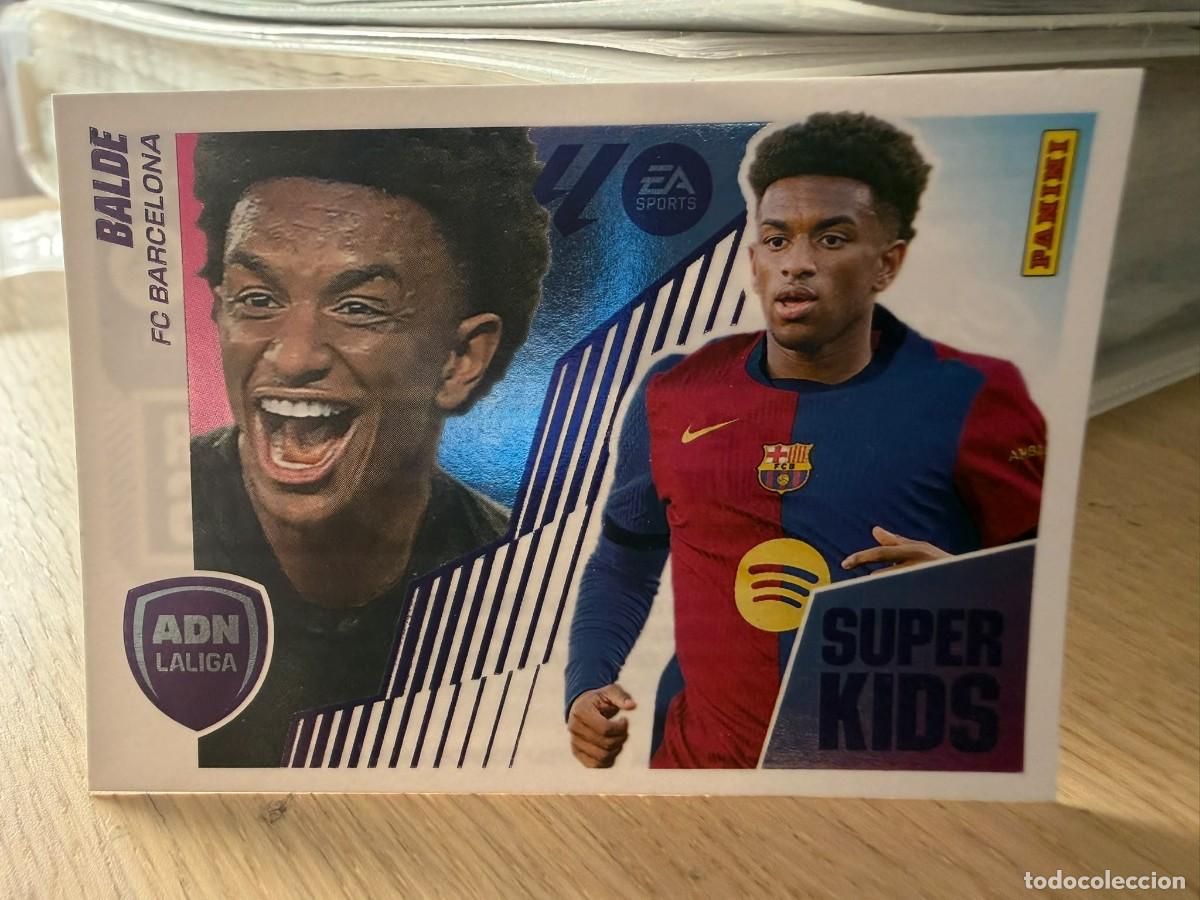 Football Stickers: 2 BALDE SUPER KIDS BARCELONA 25 26 2025 2026 LIGA EA SPORTS COLECCIONES ESTE SIN PEGAR STICKER