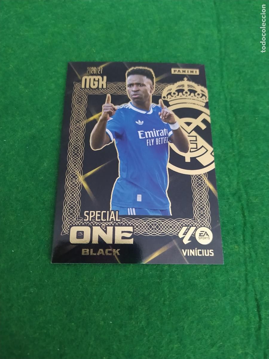 Cartes &agrave; collectionner de Football: MEGACRACKS 2026 2027 MGK 26 27 NUEVO -SPECIAL ONE BLACK VINICIUS REAL MADRID