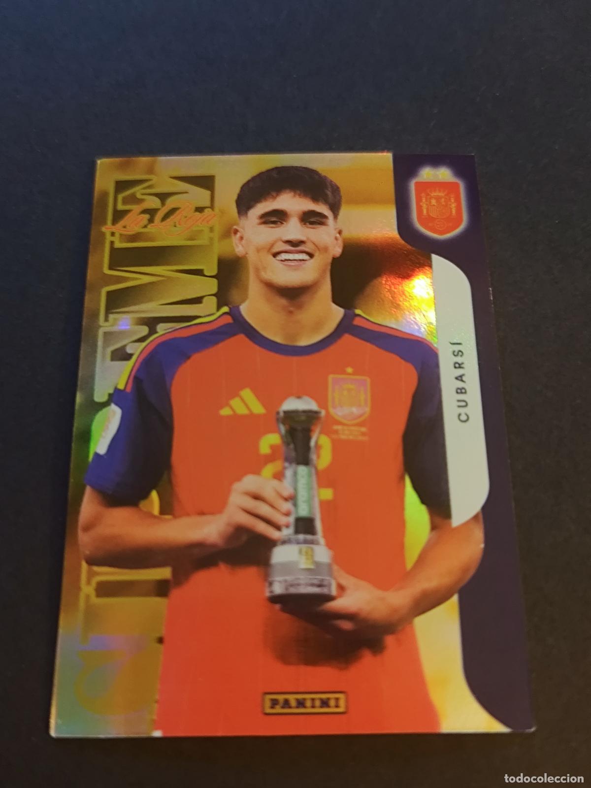 Cartes &agrave; collectionner de Football: S2 CUBARS&Iacute; LA ROJA SUPREME PASI&Oacute;N ESPA&Ntilde;A 2026 PANINI CLUB