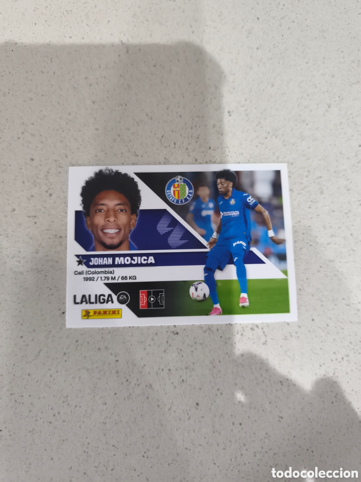 Cromos de f&uacute;tbol: CROMO N&Uacute;MERO 23 &Uacute;LTIMO FICHAJE MOJICA GETAFE. LIGA ESTE 26/27. PANINI. TERCERA EDICI&Oacute;N.