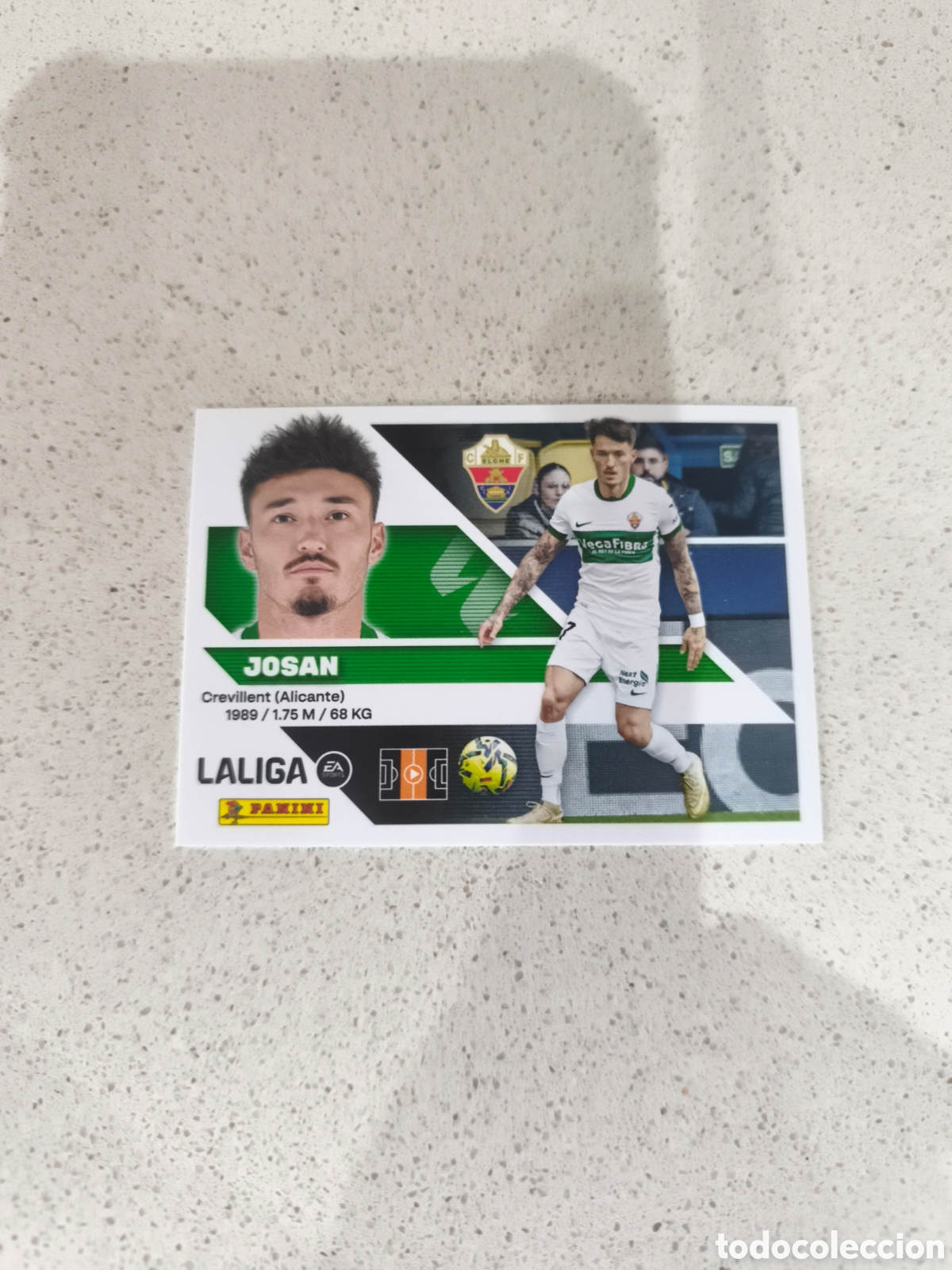 Cromos de f&uacute;tbol: CROMO N&Uacute;MERO 15 JOSAN ELCHE. LIGA ESTE 26/27. PANINI.