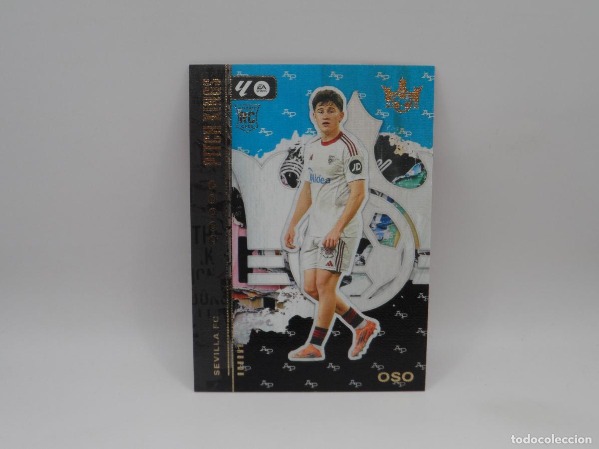 Cromos de f&uacute;tbol: 85 OSO PARALELA AZUL SEVILLA ROOKIE PANINI PITCH KINGS 2025 2026 25 26