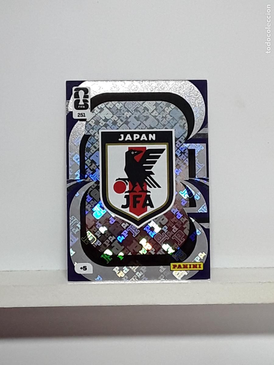 Cromos de f&uacute;tbol: ADRENALYN MUNDIAL 2026 WORLD CUP 26 ALBUM PANINI N 251 JAPON JAPAN ESCUDO LOGO